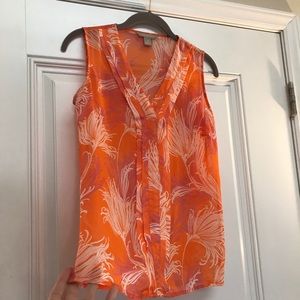 BANANA REPUBLIC gorgeous dressy tank top v neck blouse semi-sheer floral